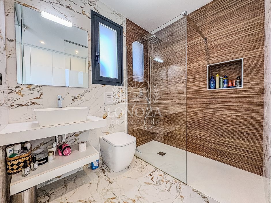 Vrijstaande villa in La Finca Golf, Algorfa