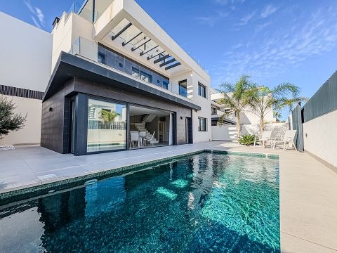 Vrijstaande villa in La Finca Golf, Algorfa