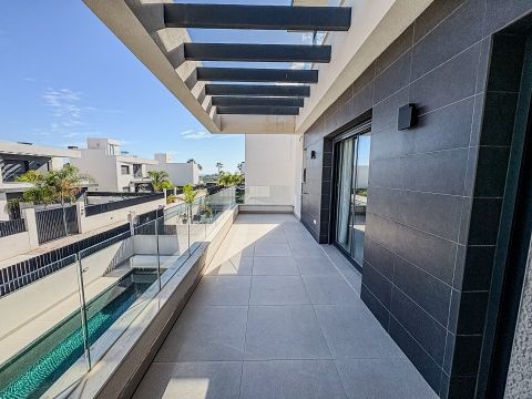 Vrijstaande villa in La Finca Golf, Algorfa