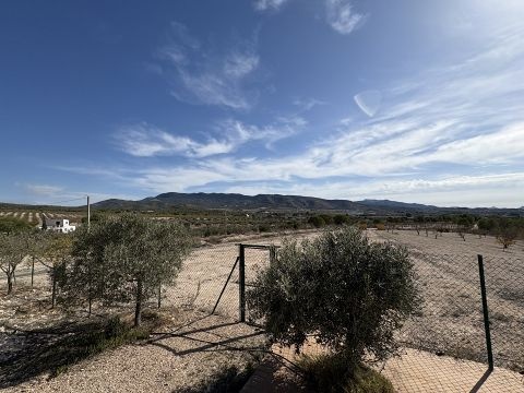 Geweldig landhuis met zwembad in Sax