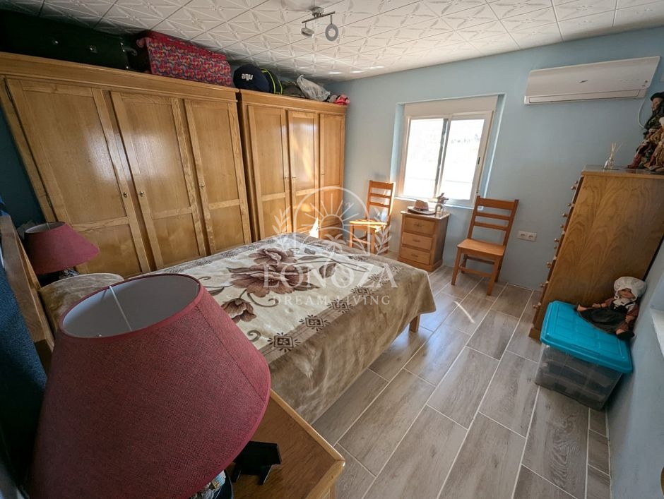 Country House in Sax