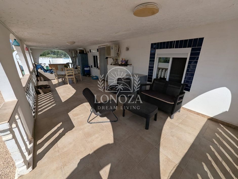 Country House in Sax