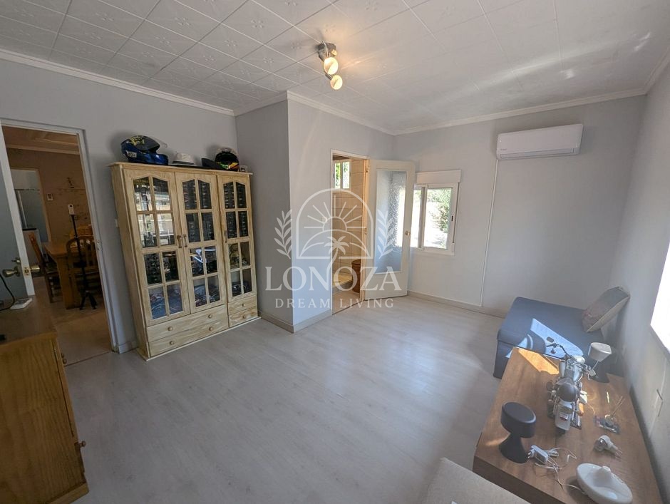 Country House in Sax