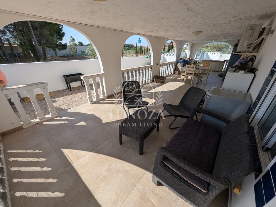 Country House in Sax