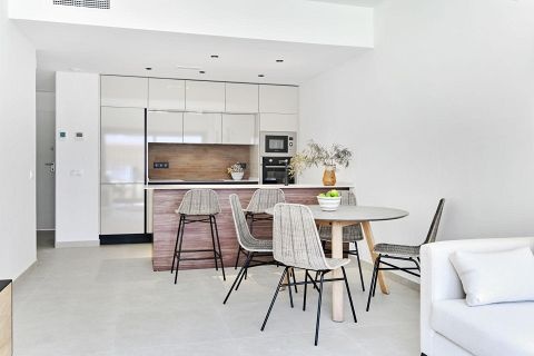 Nieuwbouwappartementen in Torrevieja (250m van het strand)